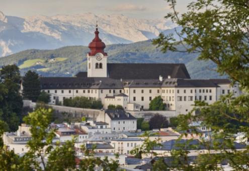 Catedral de Mondsee: El escenario para una boda cinematográfica.