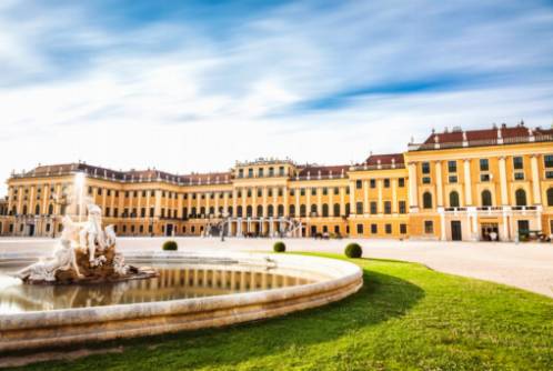 Palacio de Belvedere: Una obra maestra de la arquitectura y el arte barroco.