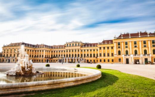 Los Jardines Majestuosos del Palacio de Liechtenstein