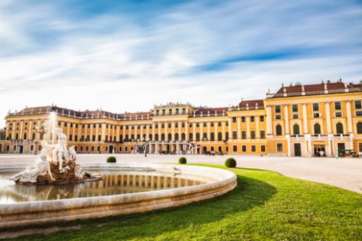 Parque de la Ciudad de Viena: Un Monumental Homenaje a la Música y la Naturaleza