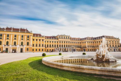 Volksgarten: Rosas románticas y monumentos históricos