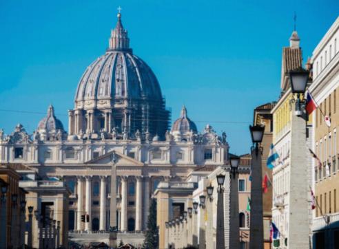 El baldaquino de San Pedro: la obra maestra de Bernini