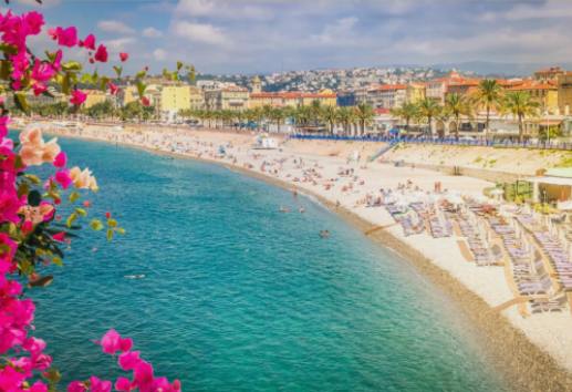 Los lugares de playa más fotogénicos de la Riviera Francesa