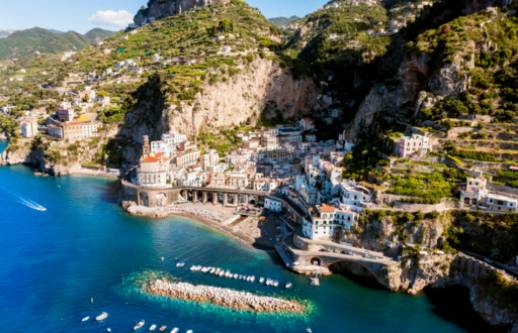 Festivales y Tradiciones: Celebrando el Patrimonio Cultural de Amalfi