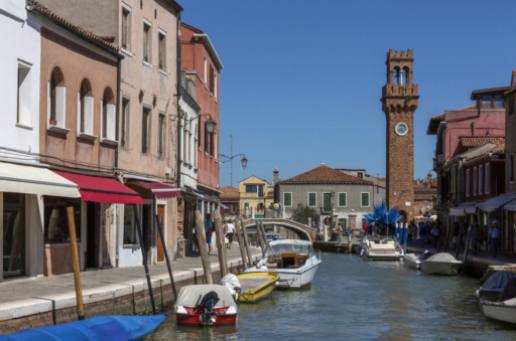 De Tradicional a Contemporáneo: Hallazgos de Moda en Burano