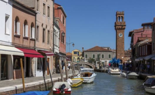 Especialidades de mariscos: Un viaje por los mejores platos de Murano y Burano