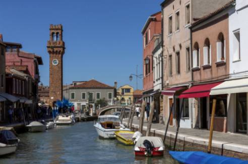 Un paraíso para fotógrafos: capturando la belleza de Murano y Burano.