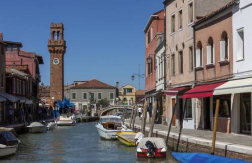 La historia de la fabricación de vidrio en Murano: una tradición ancestral