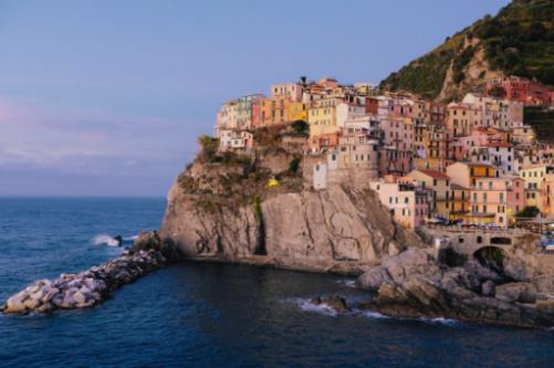 Explorando Monterosso al Mare: Donde el Mar y las Montañas se Encuentran