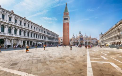 La Evolución de la Bienal de Venecia: Desde sus Orígenes hasta Hoy