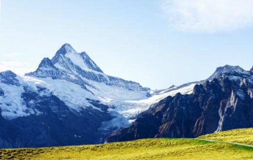 Los mejores centros de esquí en los Alpes suizos: Desde Zermatt hasta St. Moritz.