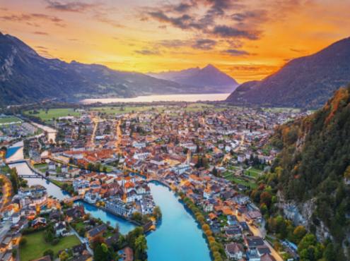 Tours en barco y actividades acuáticas para niños en Interlaken.